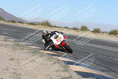 media/Dec-01-2025-Moto Forza (Mon) [[2daa91e15f]]/1-Advanced Group/Session 4 (Turn 10 Inside)/